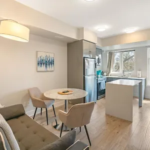 Waterfall Wonderstay 3 Beds 2 Bathroom , Niagara Falls Canada