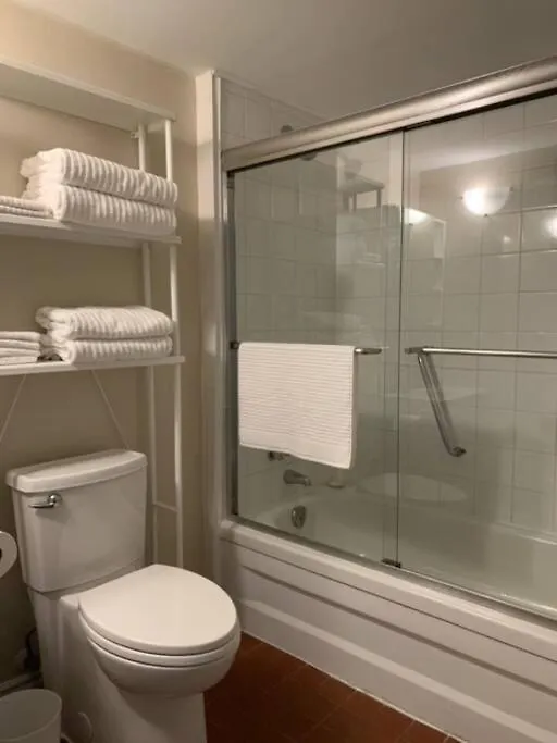 Downtown One Bedroom/Historic Bauer Terrace Halifax Canada