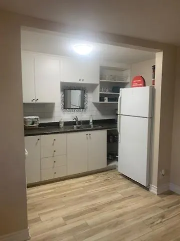Apartment Downtown One Bedroom/Historic Bauer Terrace Halifax