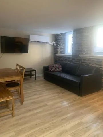 Apartment Downtown One Bedroom/Historic Bauer Terrace Halifax